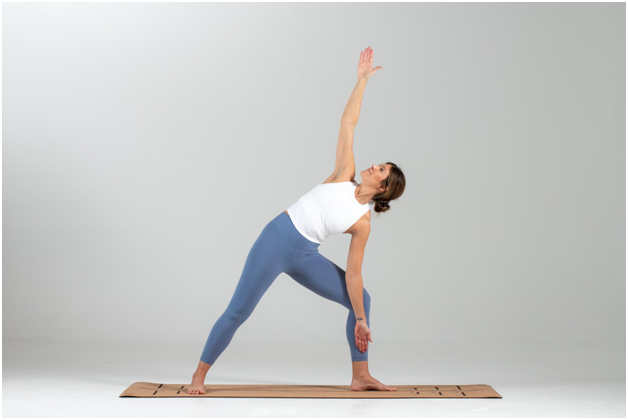 Ashtanga Yoga: Everything You Need to Know – OmStars
